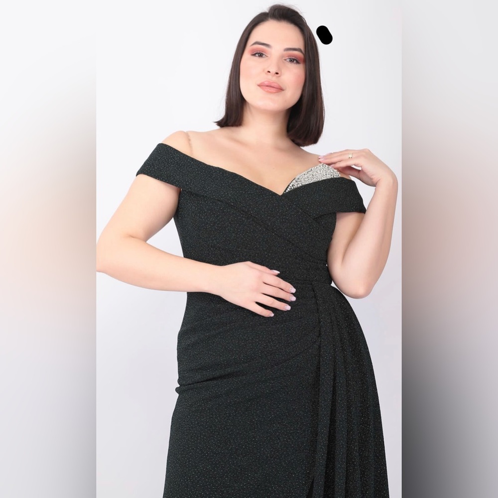 Emerald sparkling elegant dress